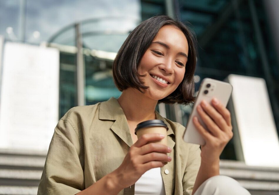 1739602900-Top 3 reasons to use DuitNow Transfer for TNG eWallet reloads.jpg